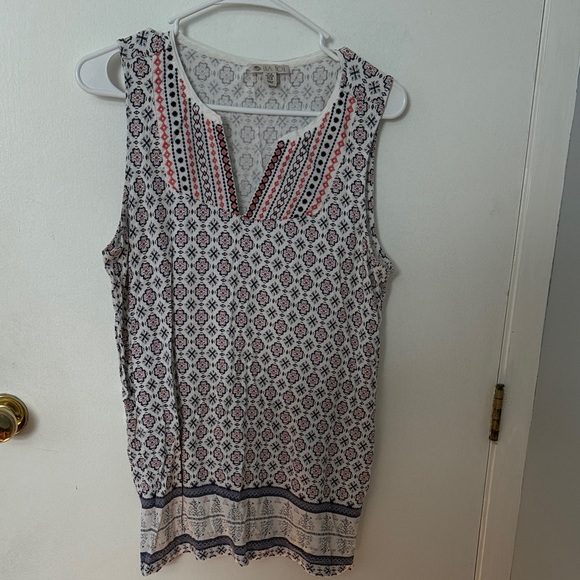Lila Rose Geometric Sleeveless Blouse - White, Blue, and Pink - Picture 1 of 2